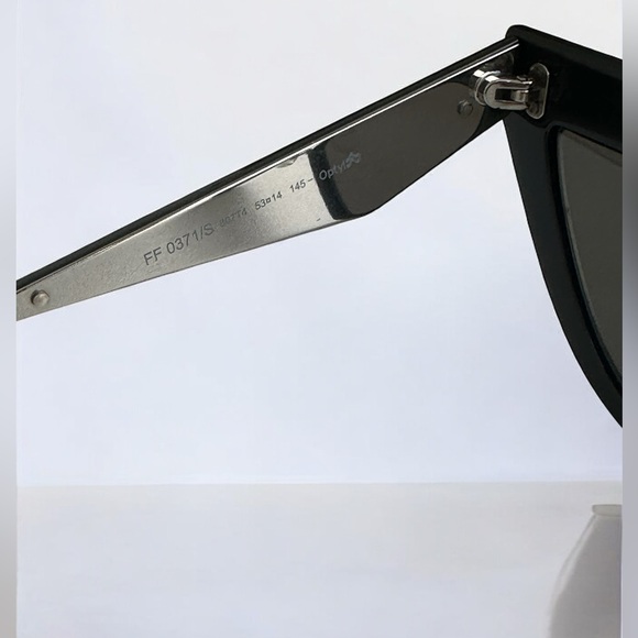 Fendi sunglasses - Picture 9 of 12